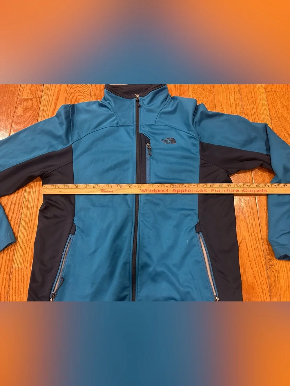 The North Face Mens Large Blue Black Full Zip Softshell Jacket Chest Pocket L